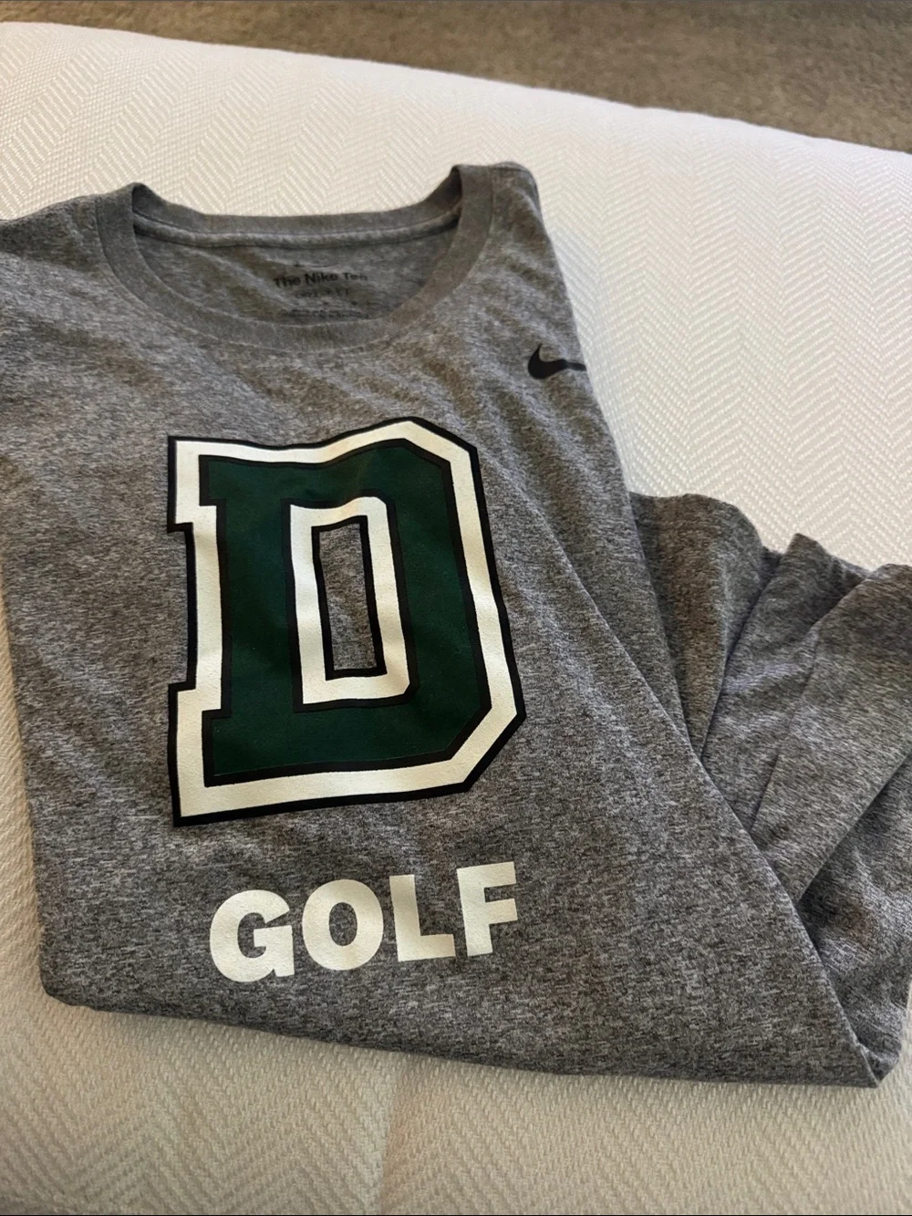 Nike Gray T-Shirt with Green and White 'D' Golf Graphic